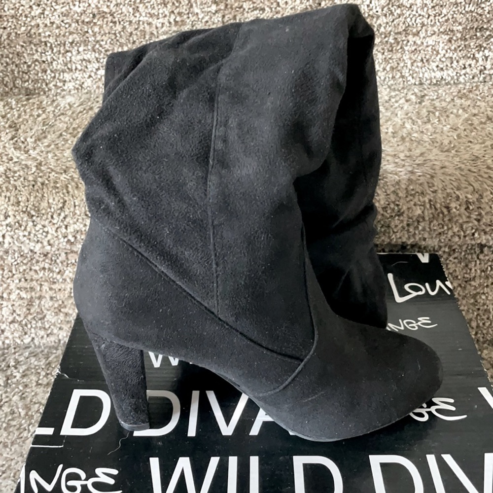 Black thigh high boots❗️❗️😍 SUEDE